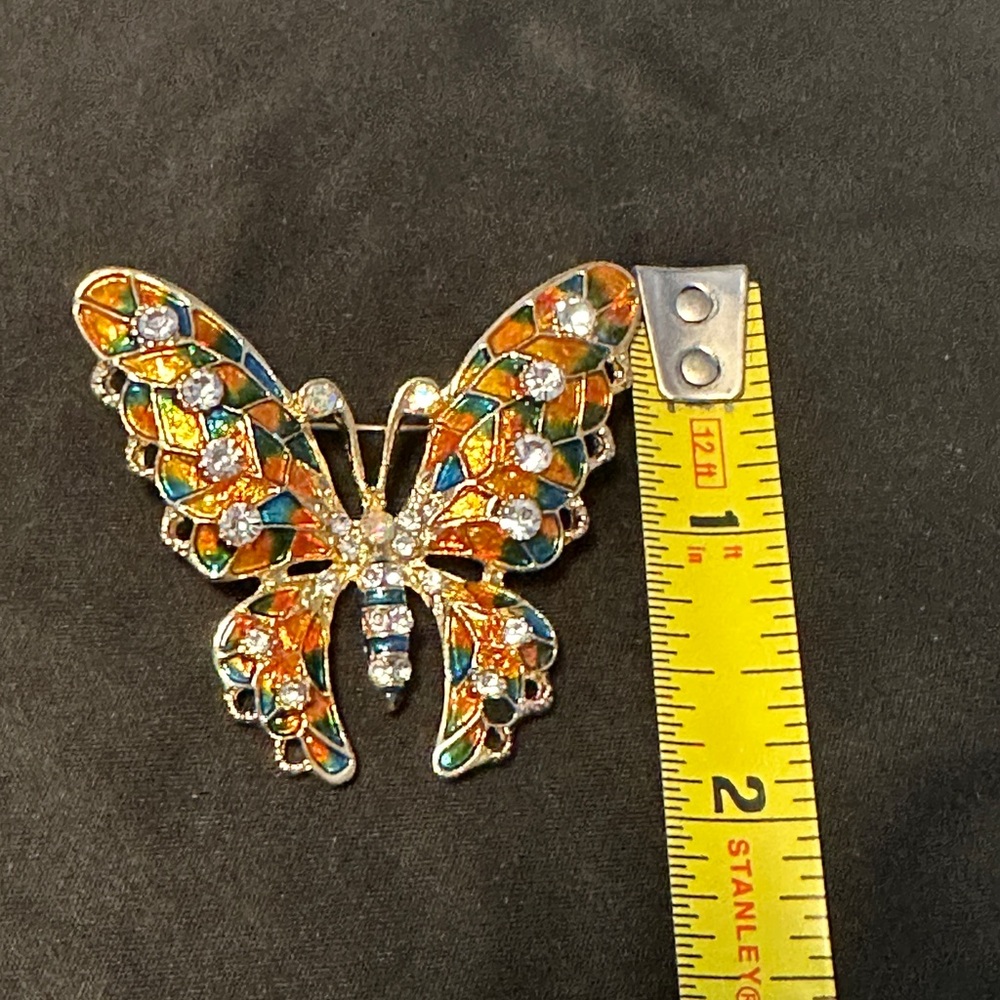 Butterfly Rhinestones Pin - Picture 4 of 4